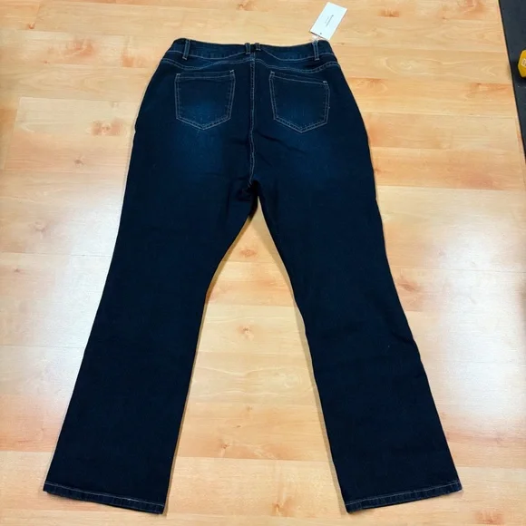 NWT BloomChic Dark Wash Denim Bootcut Jeans Womens Size 16 - Picture 5 of 7